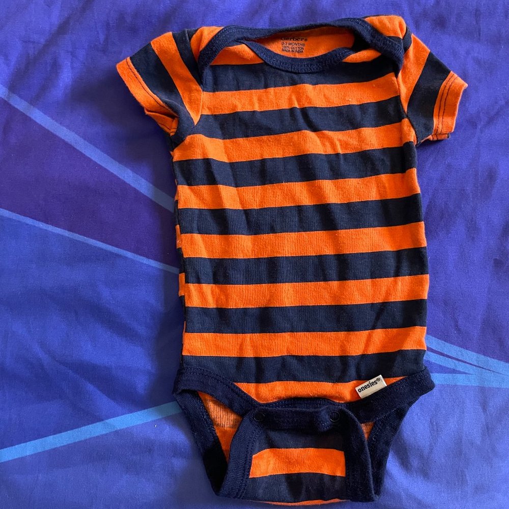 🔥6/$10🔥 Gerber Baby Onesie, 0-3 Months, Stripes